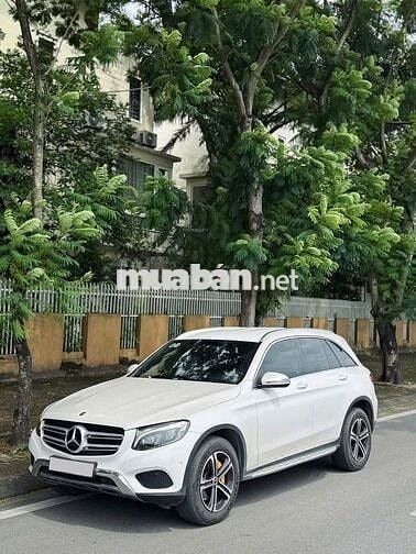 Mercedes Benz GLC 2017 250 4MATIC  - 50000 km
