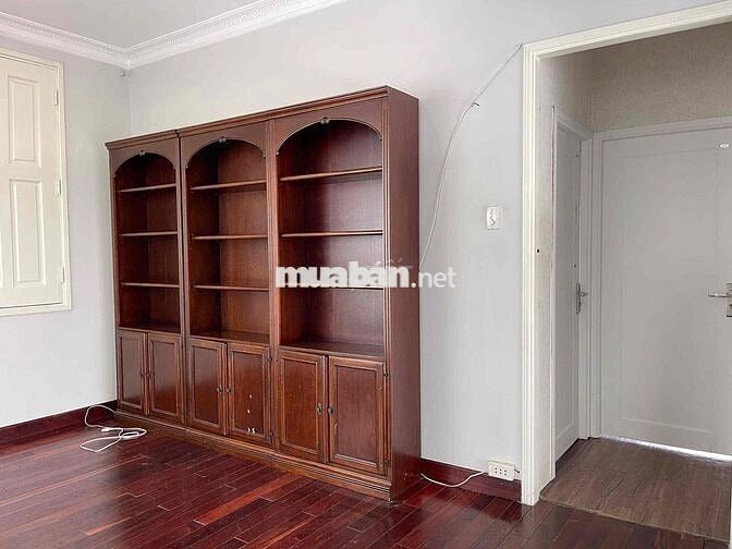 Penhouse 150m2 2PN Ban công view toàn thành Bình Thạnh