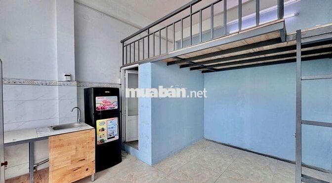 Trống sẵn phòng trọ gác cao full nội thất ngay kế Đại học Công Thương