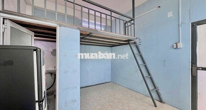 Trống sẵn phòng trọ gác cao full nội thất ngay kế Đại học Công Thương