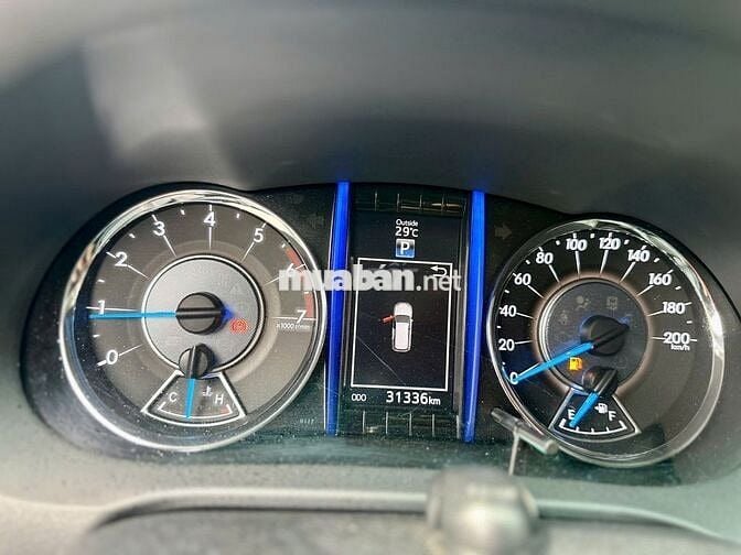 Toyota Fortuner 2.7V 4x2 AT 2019 - 31000 km
