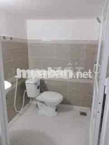 Phòng trọ 35m2 Đường Lạc Long Quân, Q.11