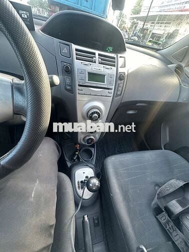 Toyota Yaris 2007  - 180000 km