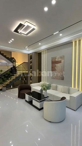 BÁN NHÀ ĐẸP 1 trệt 1 lầu giá 2 tỷ 500 triệu TRUNG TÂM TP. TDM