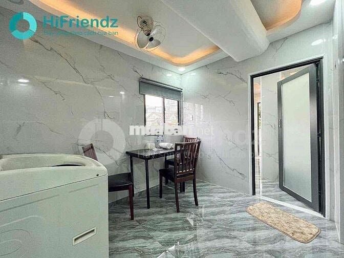 Căn hộ đầy đủ nội thất có ban công ngay bệnh viện đa khoa Thủ Đức