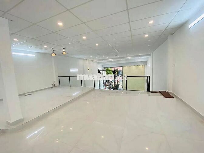 CHO THUÊ NHÀ MT ĐƯỜNG LÊ TRỌNG TẤN _8X25M_ TRỆT LỬNG + NHÀ MỚI