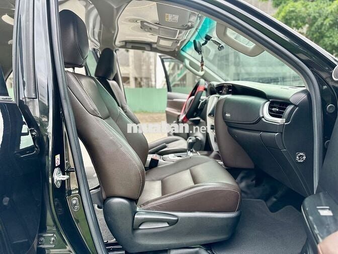 Toyota Fortuner 2.7V 4x2 AT 2019 - 31000 km