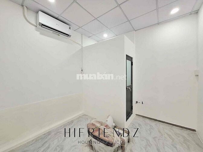 KHAI TRƯƠNG STUDIO MỚI KENG CÓ CỬA SỔ TRỜI NGAY ĐỐI DIỆN ĐẦM SEN