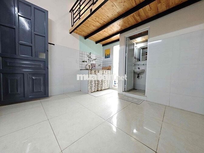 PHÒNG TRỌ SINH VIÊN CÓ GÁC LỬNG THANG MÁY HẦM XE BẢO VỆ GẦN HUIT VHU