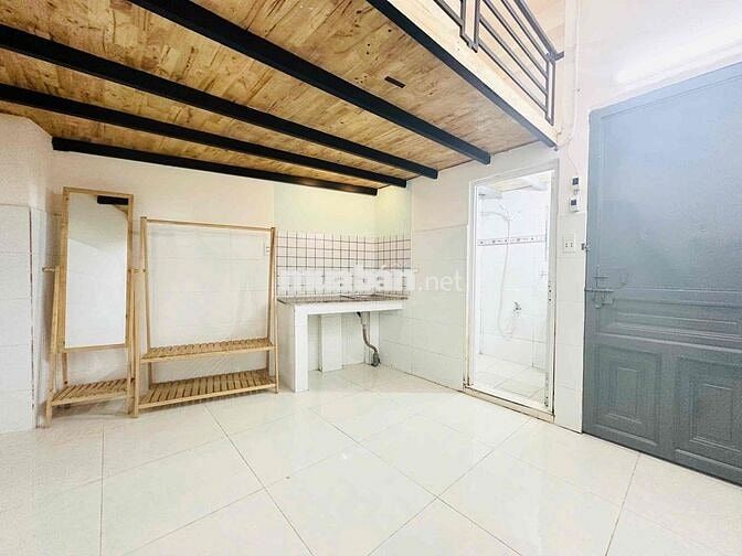 PHÒNG TRỌ SINH VIÊN CÓ GÁC LỬNG THANG MÁY HẦM XE BẢO VỆ GẦN HUIT VHU