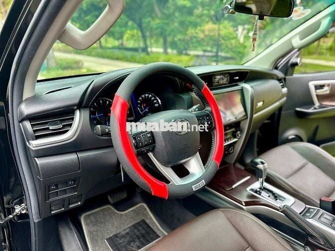 Toyota Fortuner 2.7V 4x2 AT 2019 - 31000 km