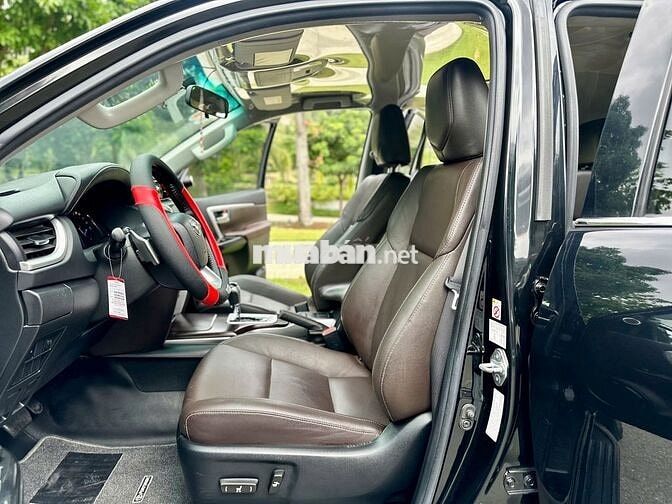 Toyota Fortuner 2.7V 4x2 AT 2019 - 31000 km