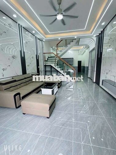 Bán nhà lầu 3PN Dt120m sàn full nội thất 2ty650 tân hiệp tân Uyên