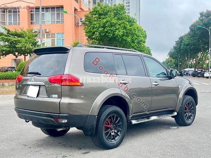 Mitsubishi Pajero Sport D 4x2 AT 2012