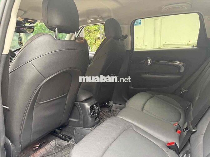 MINI Cooper 2023 Clubman S - 900 km Bank 90%