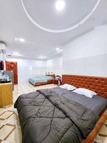 QUẬN 10- 2 GIƯỜNG LỚN- Gần ĐH Kinh tế, ĐH Y Dược, Vạn Hạnh Mall