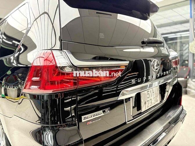 xe Lexus LX 2***0 km xem xe quận 12