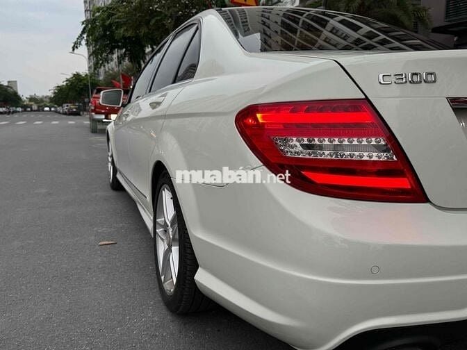 Mercedes Benz C Class 2012 C300 AMG - 73000 km