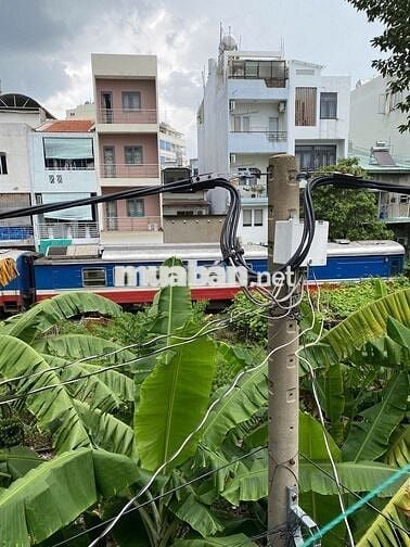 Cho Thuê Nhà 2 Mặt Tiền Hẻm Lớn, 4 Phòng Ngủ, 1 Phòng Bếp, 2 Toilet,