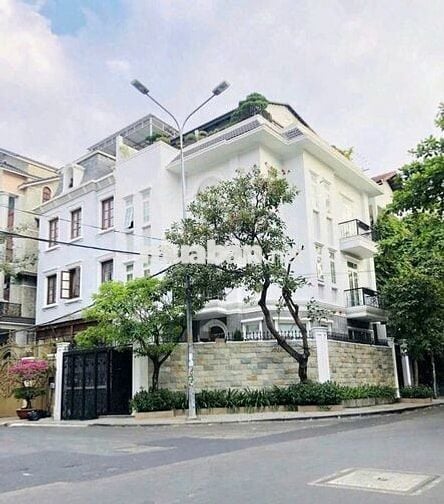 Cần cho thuê Villa HXH góc 2MT 1/4A Phổ Quang P.2 Q.Tân Bình