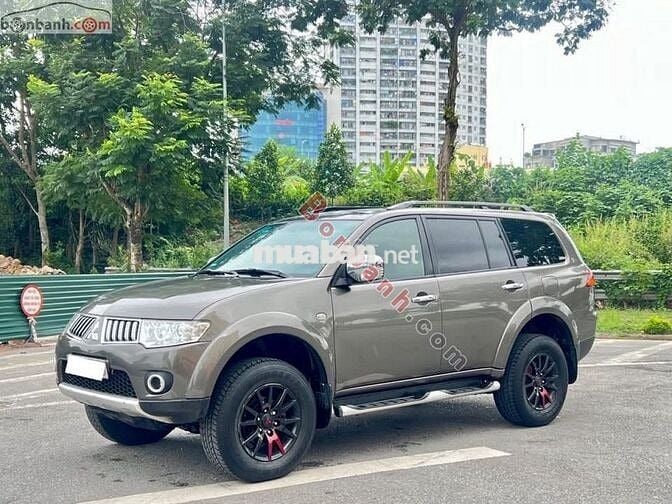 Mitsubishi Pajero Sport D 4x2 AT 2012