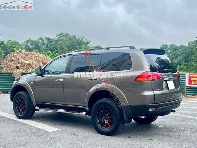 Mitsubishi Pajero Sport D 4x2 AT 2012