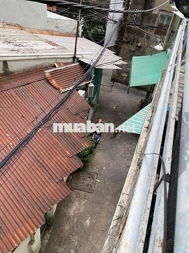 Cho Thuê Nhà 2 Mặt Tiền Hẻm Lớn, 4 Phòng Ngủ, 1 Phòng Bếp, 2 Toilet,