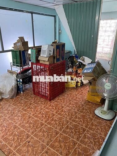 Cho Thuê Nhà 2 Mặt Tiền Hẻm Lớn, 4 Phòng Ngủ, 1 Phòng Bếp, 2 Toilet,