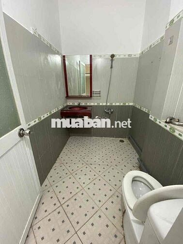 Phòng Cửa sổ Full Nội Thất ĐHT 42