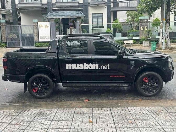 Ford Ranger 2024 Stormtrak 2.0 4X4 AT - 3000 km