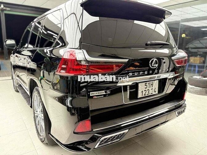 xe Lexus LX 2***0 km xem xe quận 12