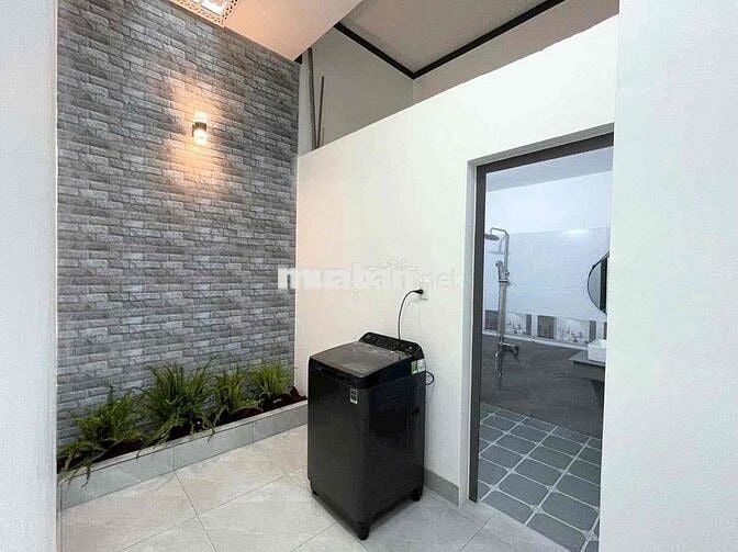 nhà ngộp bán gấp150m2 giá 1ty240tr shr ở TÂN QUÍ TÂY
