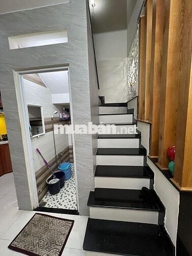 NHÀ 3 TẦNG, DT 32 M2, SÁT MẶT TIỀN, TRUNG TÂM TÂN BÌNH, 3,8 TỶ CÒN TL