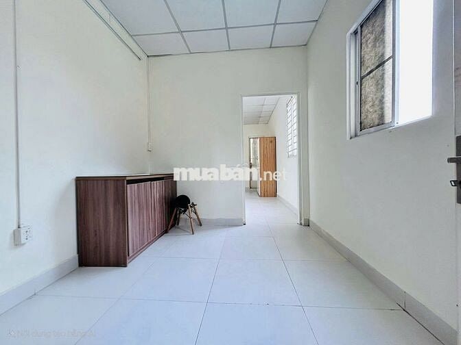 CHÍNH CHỦ CHO THUÊ CĂN HỘ FULL NỘI THẤT 3 CỬA SỔ TRỜI THOÁNG MÁT