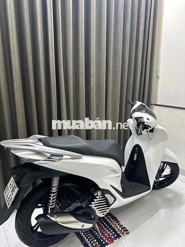 SH 160! siêu mới giá rẻ hơn xe mới cả đoạn
