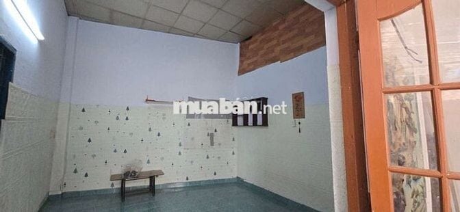 Nhà nguyen căn dien tích sd 150m2 bình hòa 23