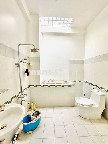 💗HẺM XE TẢI LÊ THỊ HỒNG P17💗4x22m TRỆT LỬNG 3 LẦU 6PN 5WC💗KHÔNG CHDV