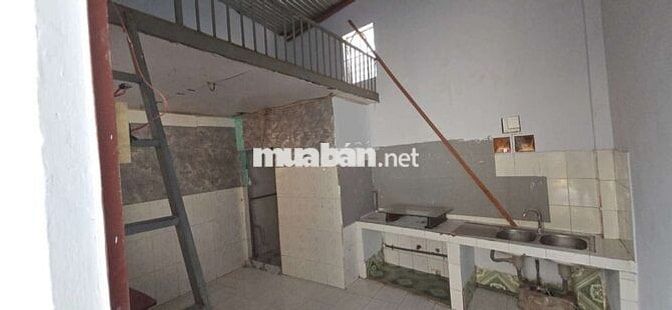 Nhà nguyen căn dien tích sd 150m2 bình hòa 23