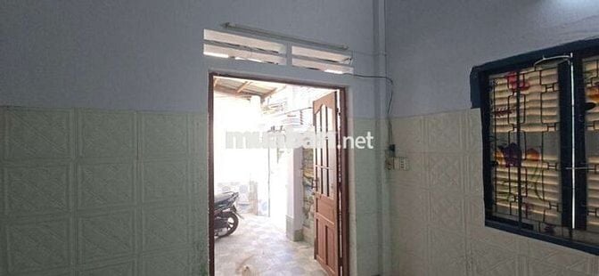 Nhà nguyen căn dien tích sd 150m2 bình hòa 23