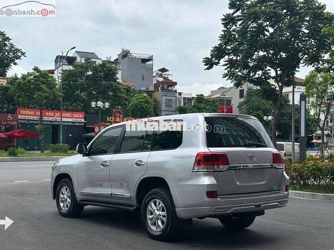 Toyota Land Cruiser 4.6 – đời 2016, nhập Mỹ