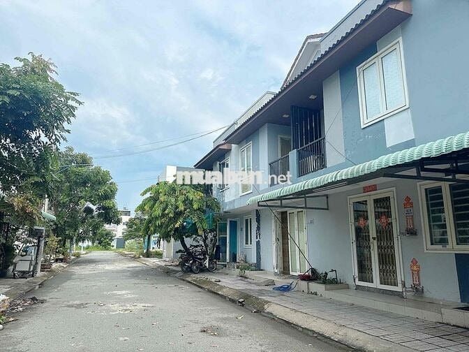 Nhà Lầu 60m2 - Sát Bên Công Viên 7 Kỳ Quan - SHR Hoàn Công - Hướng Nam