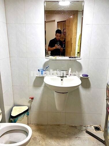 Cần Bán căn hộ tập thể Phố Phương Liệt