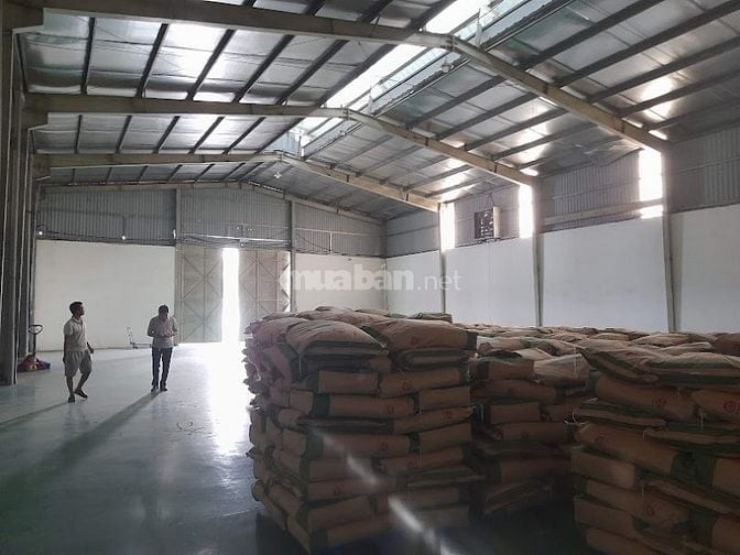 Kho xưởng cho thuê Quốc Lộ 1A , An Phú Đông , Quận 12 , DT: 1,900m2