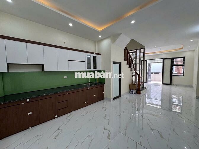 Nhà đơn lập 40m,ÔTÔ đến cửa,ngay TT xã HƯNG ĐẠO,10P lên ĐH PHENIKA