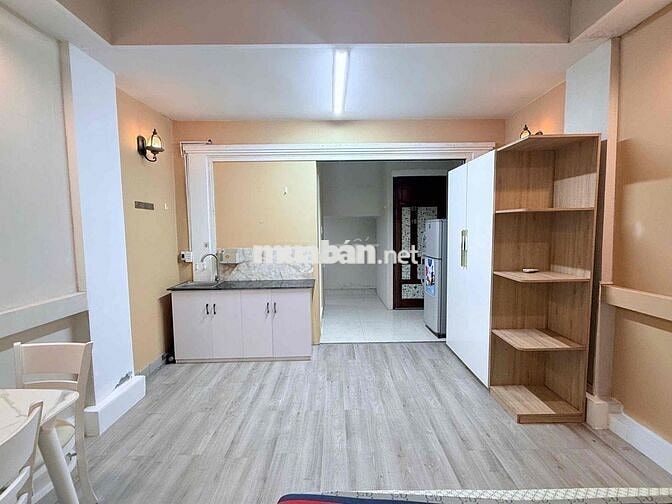 HOT CHDV NGAY ĐẦM SEN FULL NỘI THẤT MÁY GIẶC RIÊNG BAN CÔNG RIÊNG