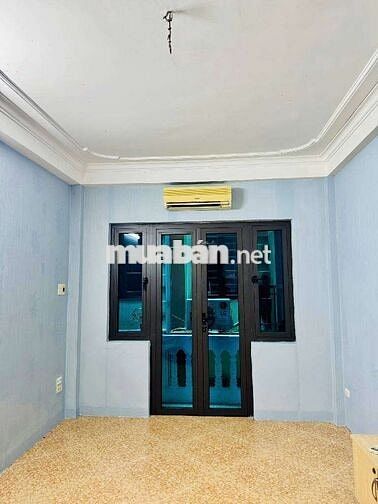 NHÀ ĐẸP CẦU GIẤY VỪA TẦM TIỀN, CẦN BÁN NHANH