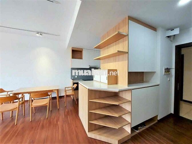 Cần bán căn góc 3PN view Nam tầng trung thoáng tháp GM1- Golden Mansio