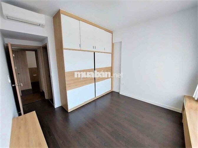 Cần bán căn góc 3PN view Nam tầng trung thoáng tháp GM1- Golden Mansio
