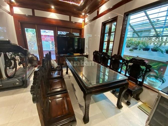 Biệt thự The Manor đẳng cấp ~ 200m2, 2 mặt tiền đường trước sau 9m