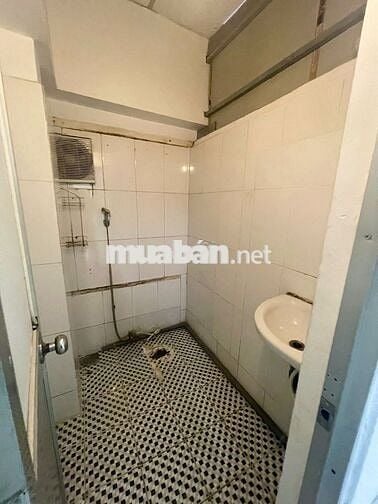 Cho Thuê Nhà Đường Ba Vì, Quận 10 ( KD Tự Do - Cho Làm CHDV )